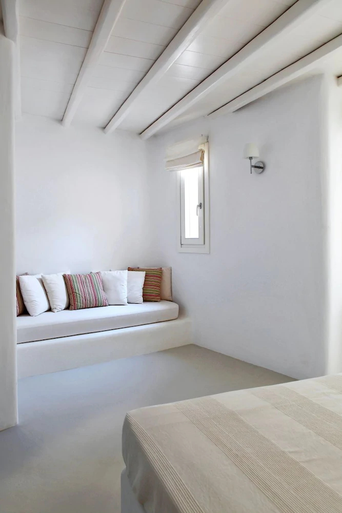 Elia White Residence