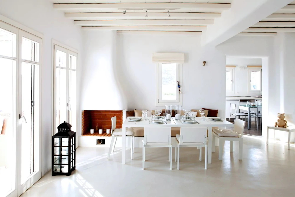 Elia White Residence