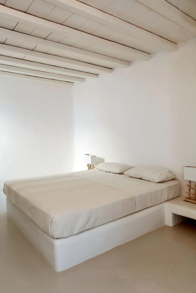 Elia White Residence