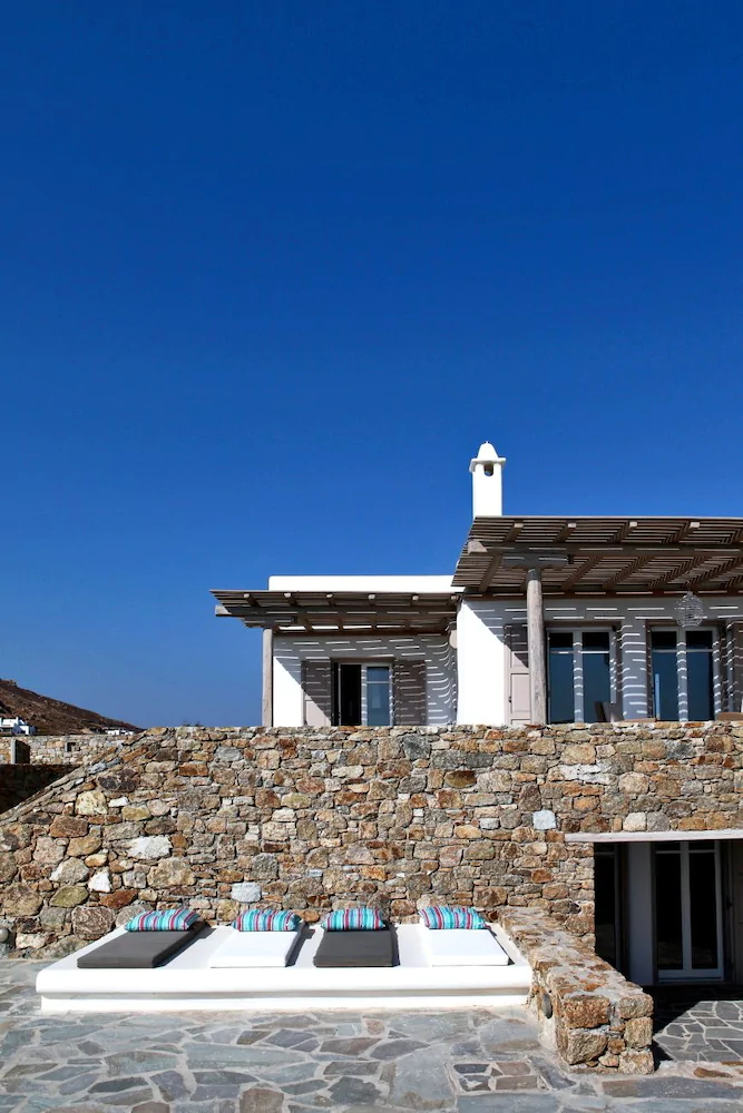 Elia White Residence