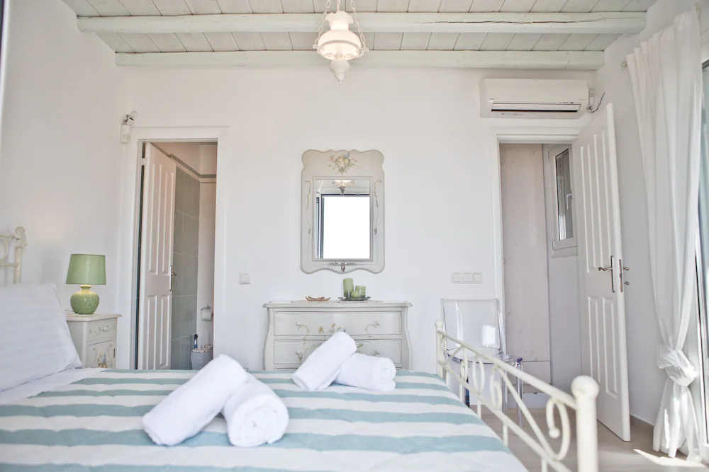 Niriides Homes & Villas