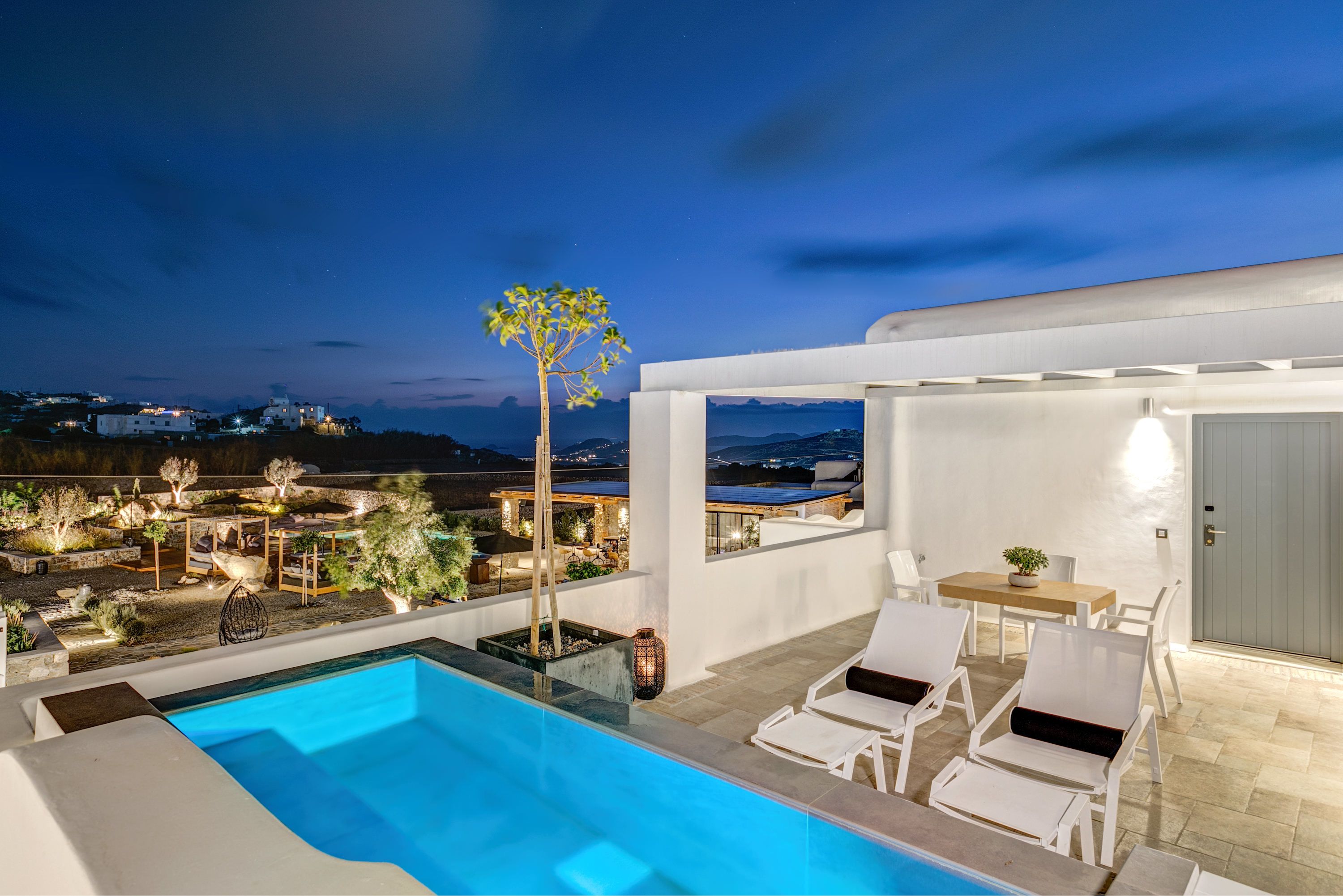 Portes Mykonos
