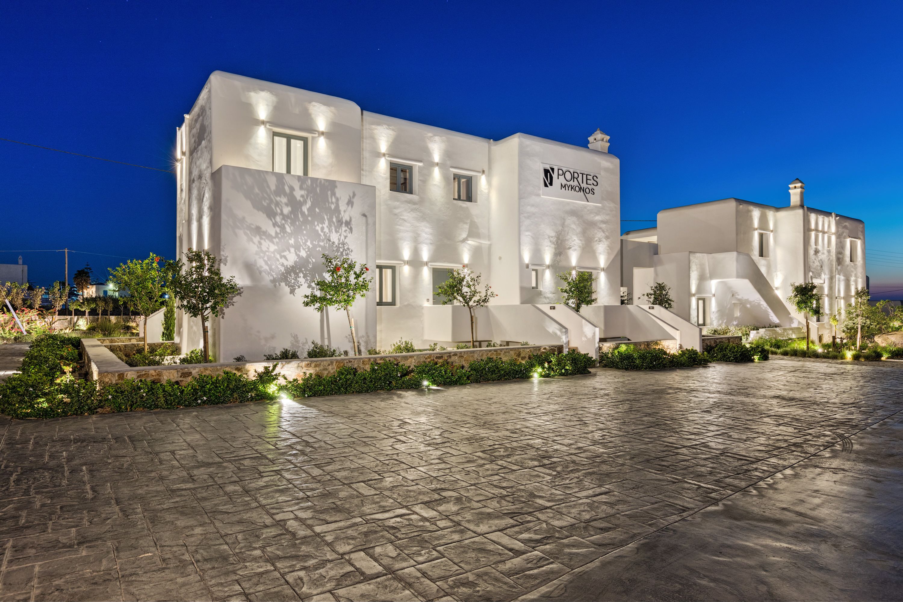 Portes Mykonos