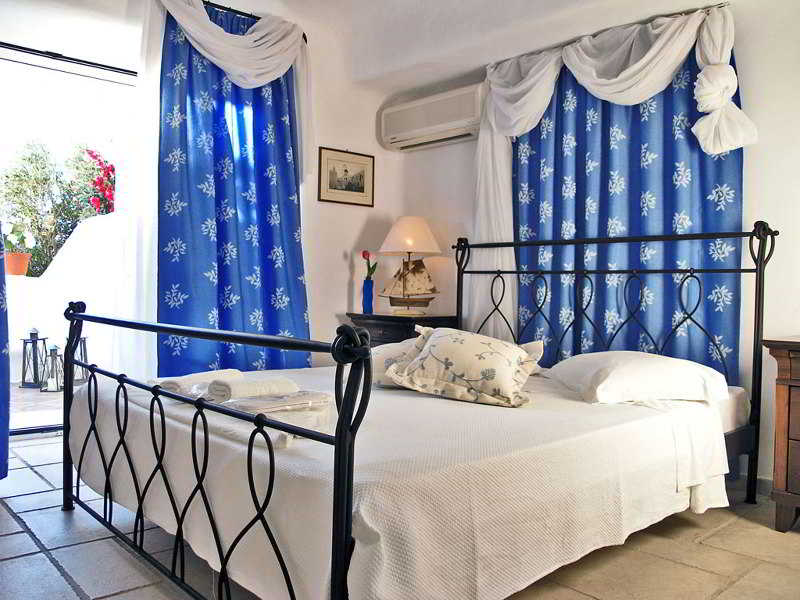 Mykonian Iros