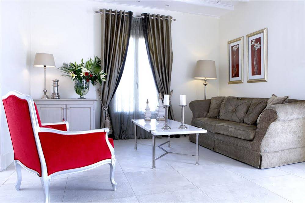 La Residence Mykonos Hotel Suites