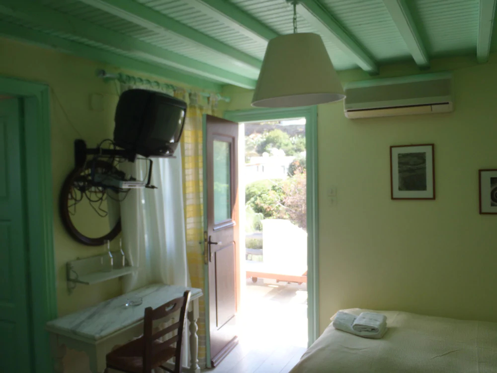 Studios & Suites Rania