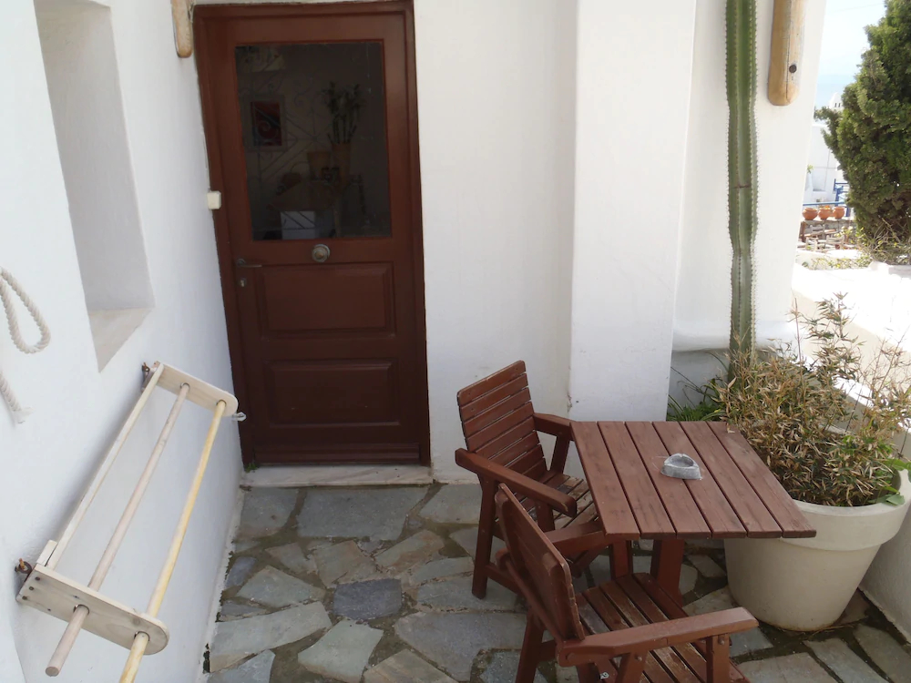 Studios & Suites Rania