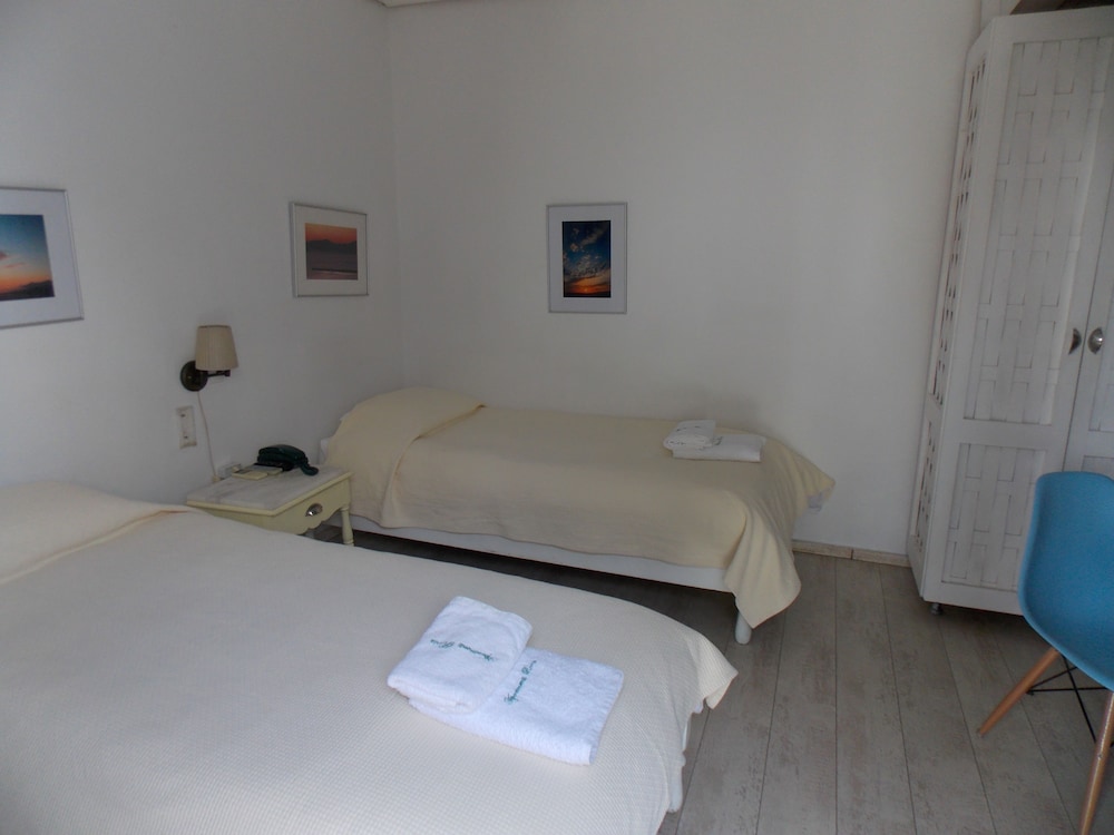 Studios & Suites Rania