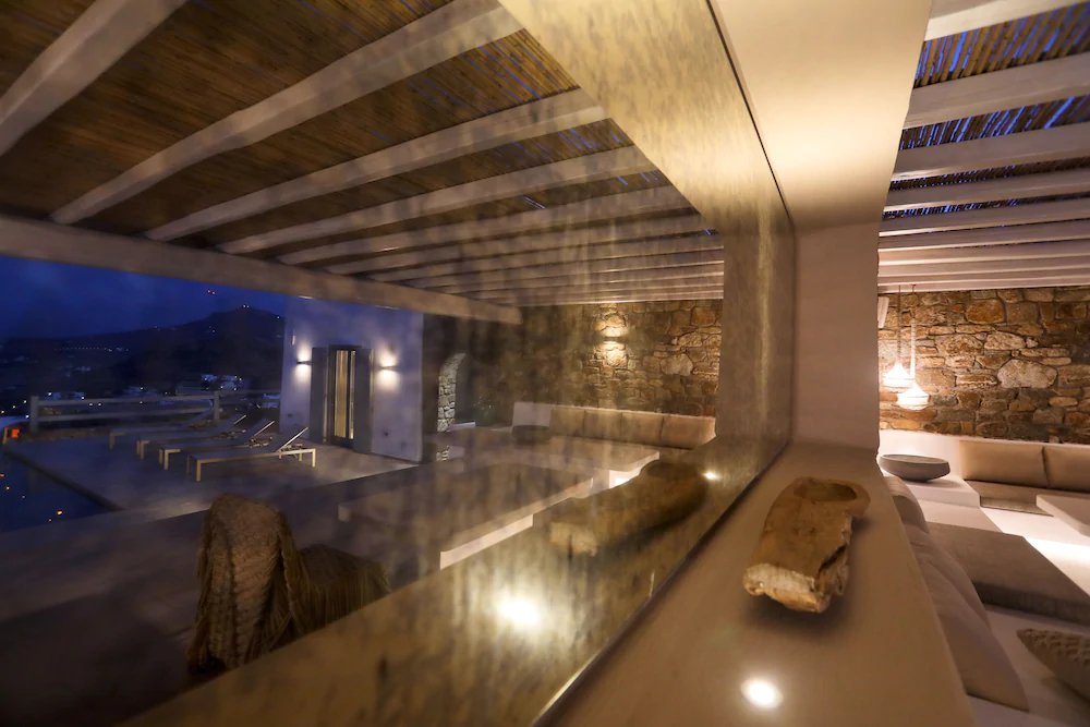 Villa Moonflower