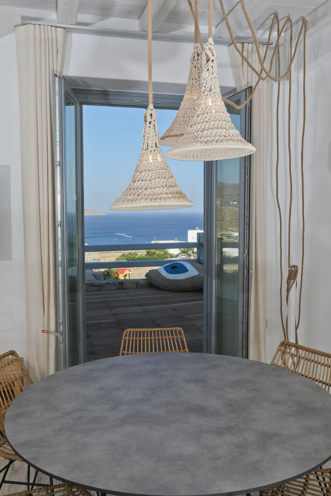 Villa Moonflower