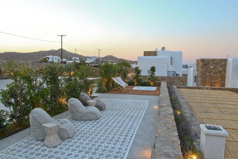 Villa Moonflower