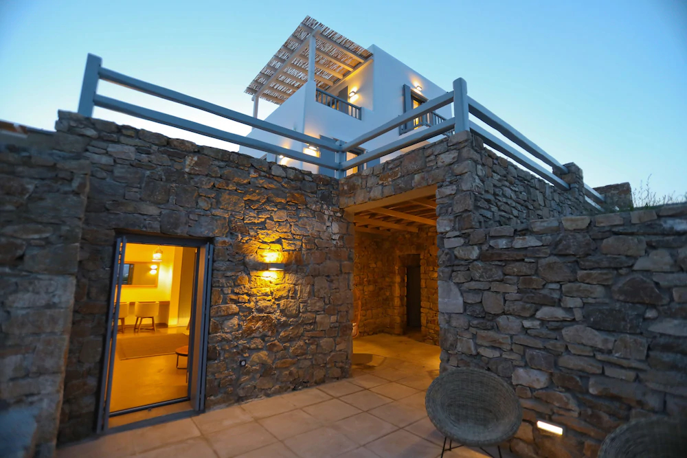 Villa Moonflower