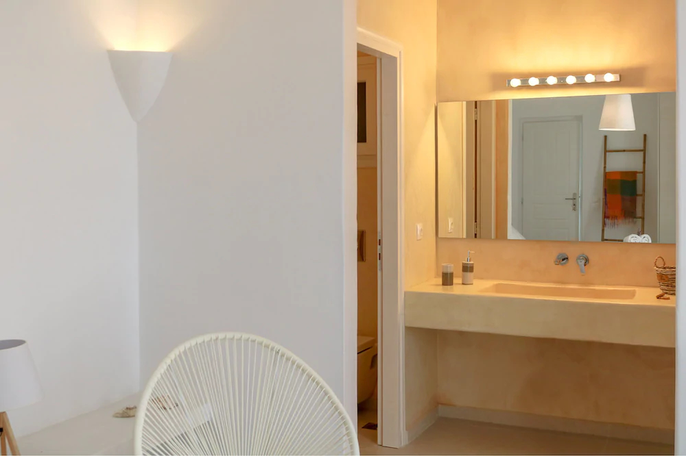 Villa Ortus White