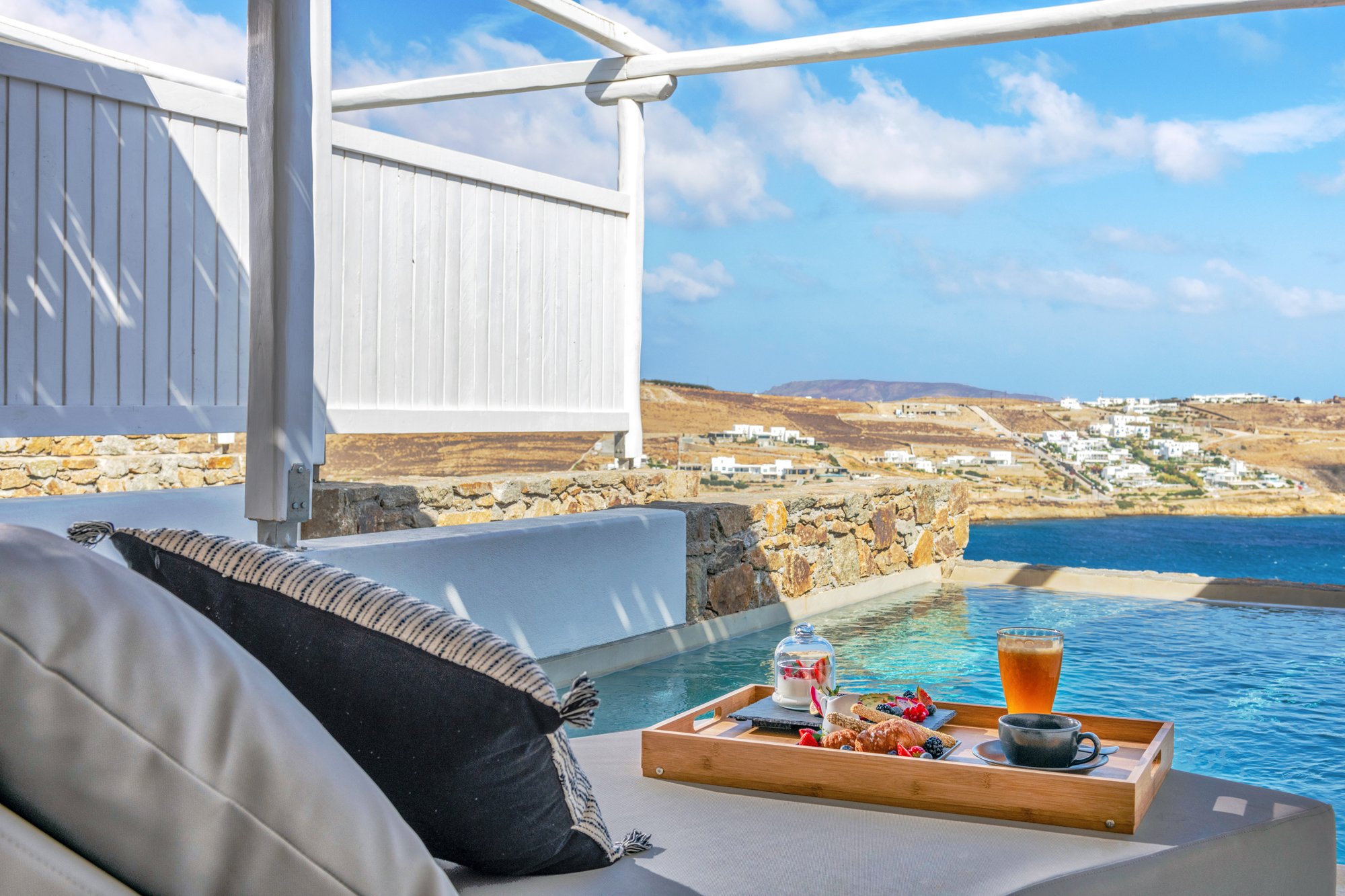 Mykonos Bliss Cozy Suites