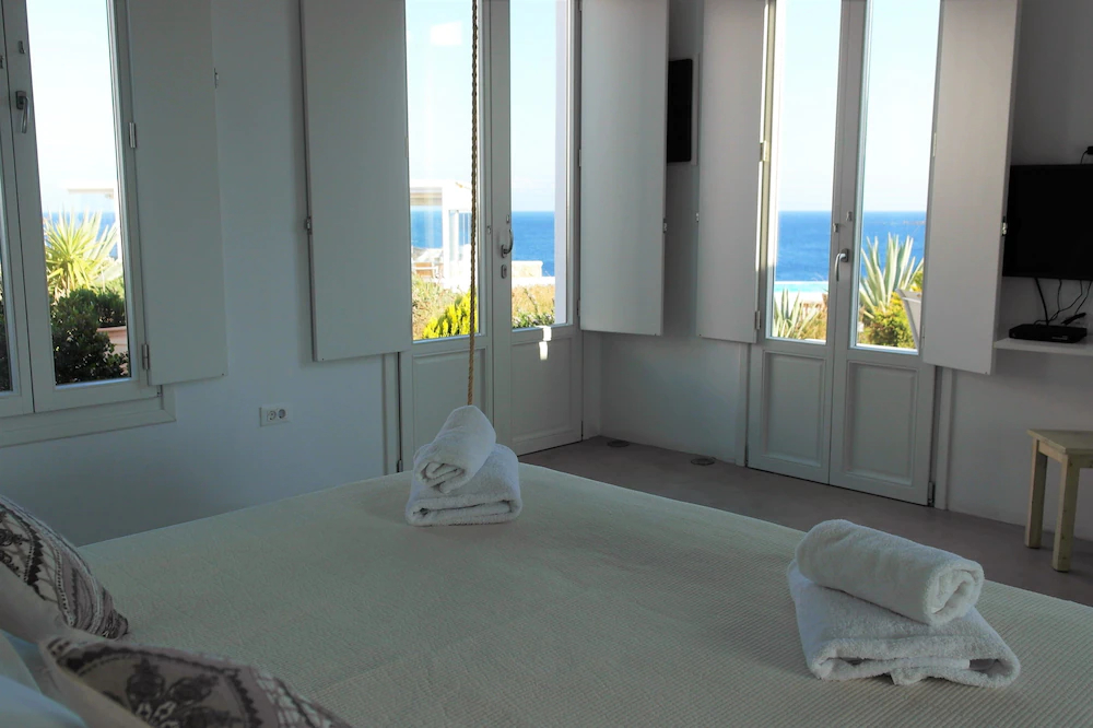 Pantheon Luxury Suites