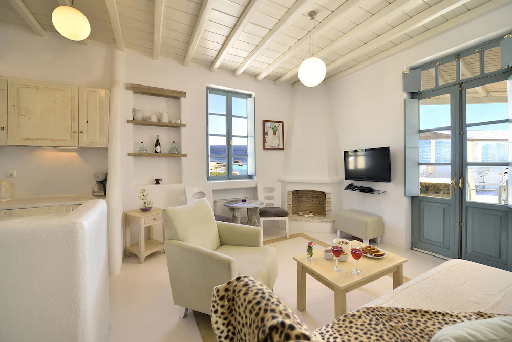 Pantheon Luxury Suites