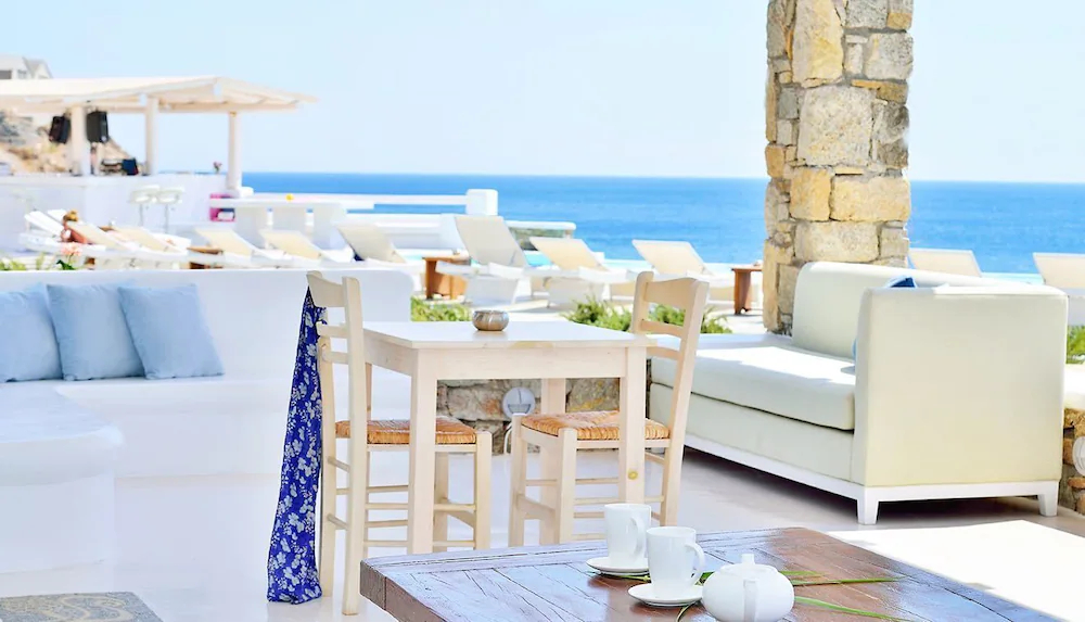 Pantheon Luxury Suites