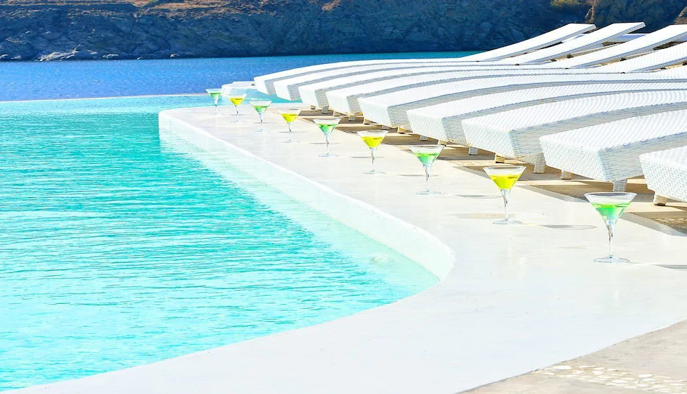 Pantheon Luxury Suites