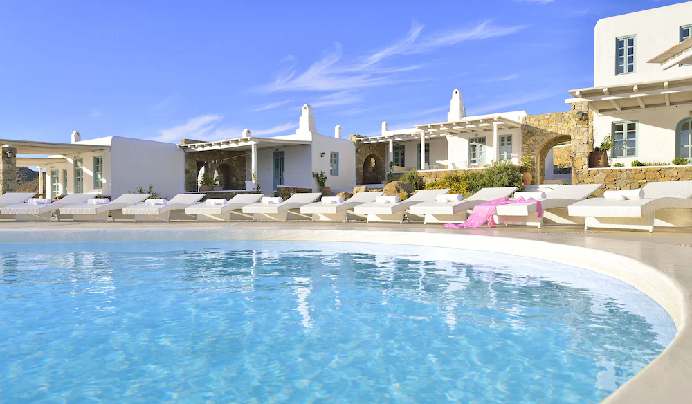 Pantheon Luxury Suites