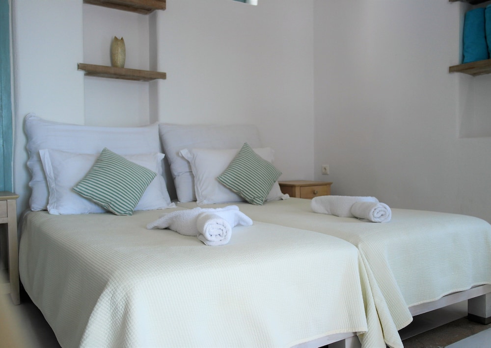 Pantheon Luxury Suites