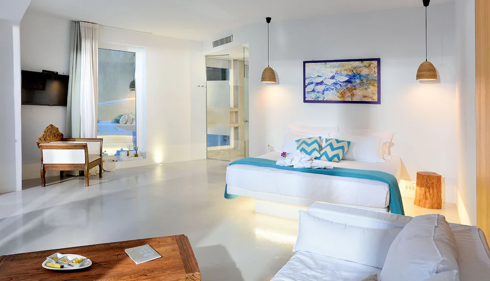 Pantheon Luxury Suites