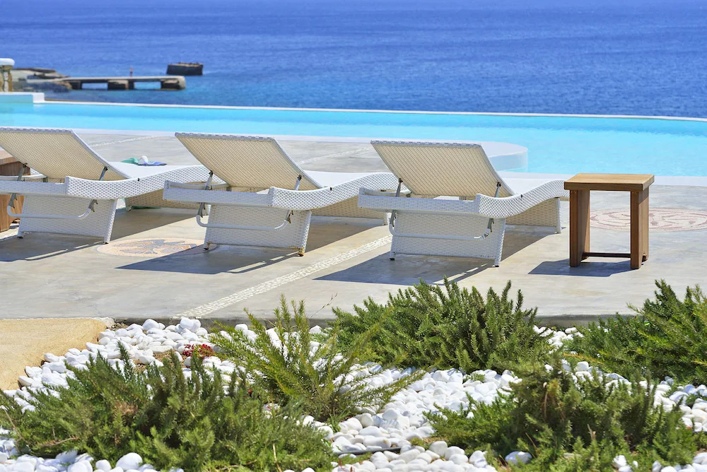 Pantheon Luxury Suites