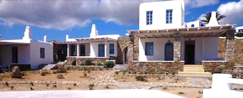 Pantheon Luxury Suites