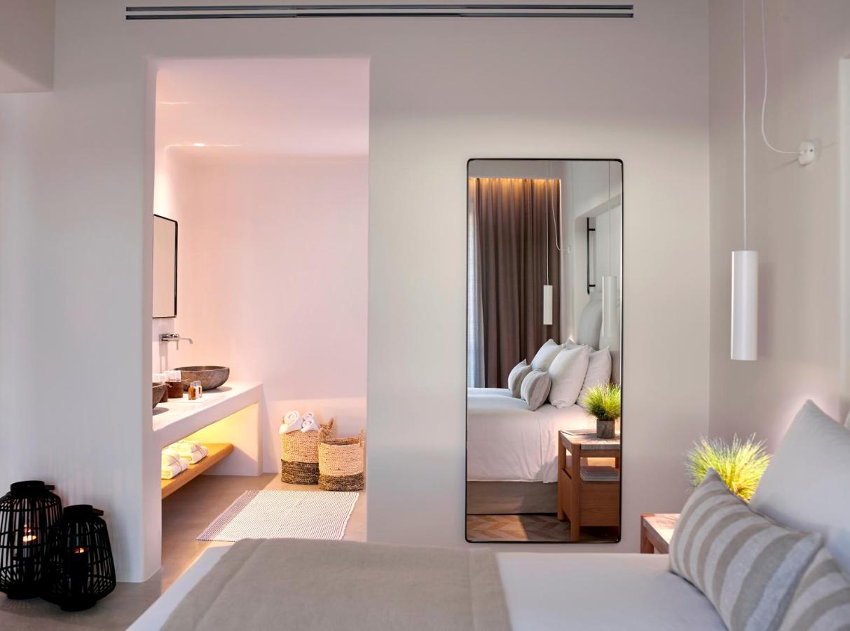 Bill & Coo Suites & Lounge