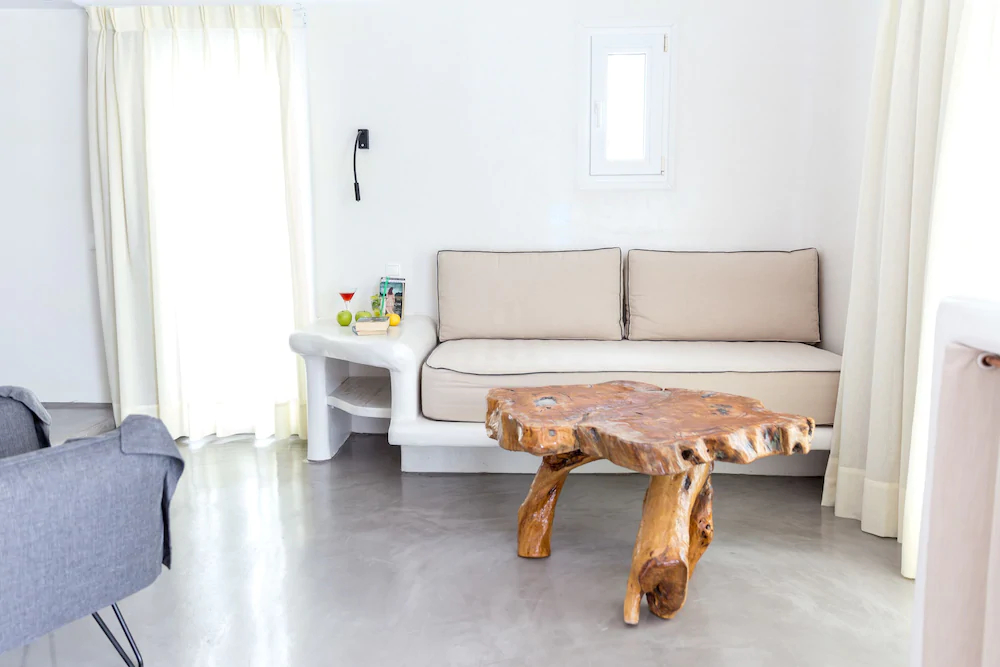 Flaskos Suites