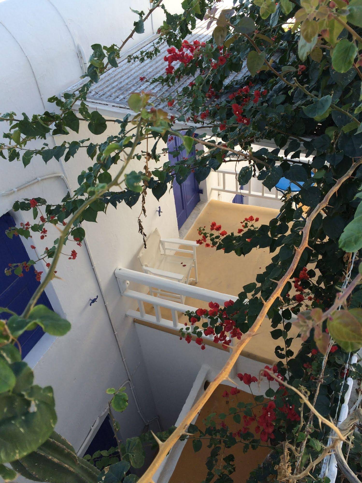 Lefteris Apartments