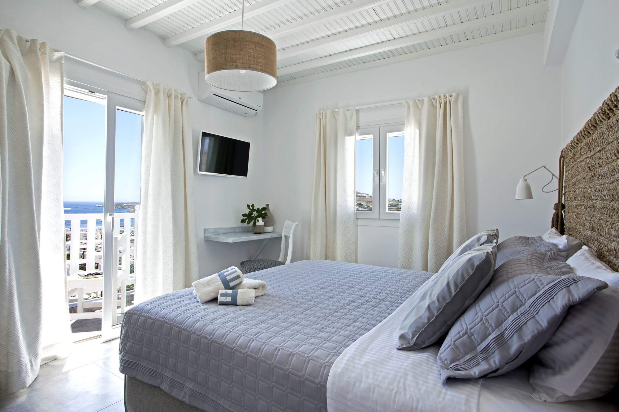 Thalassa Prive Villas