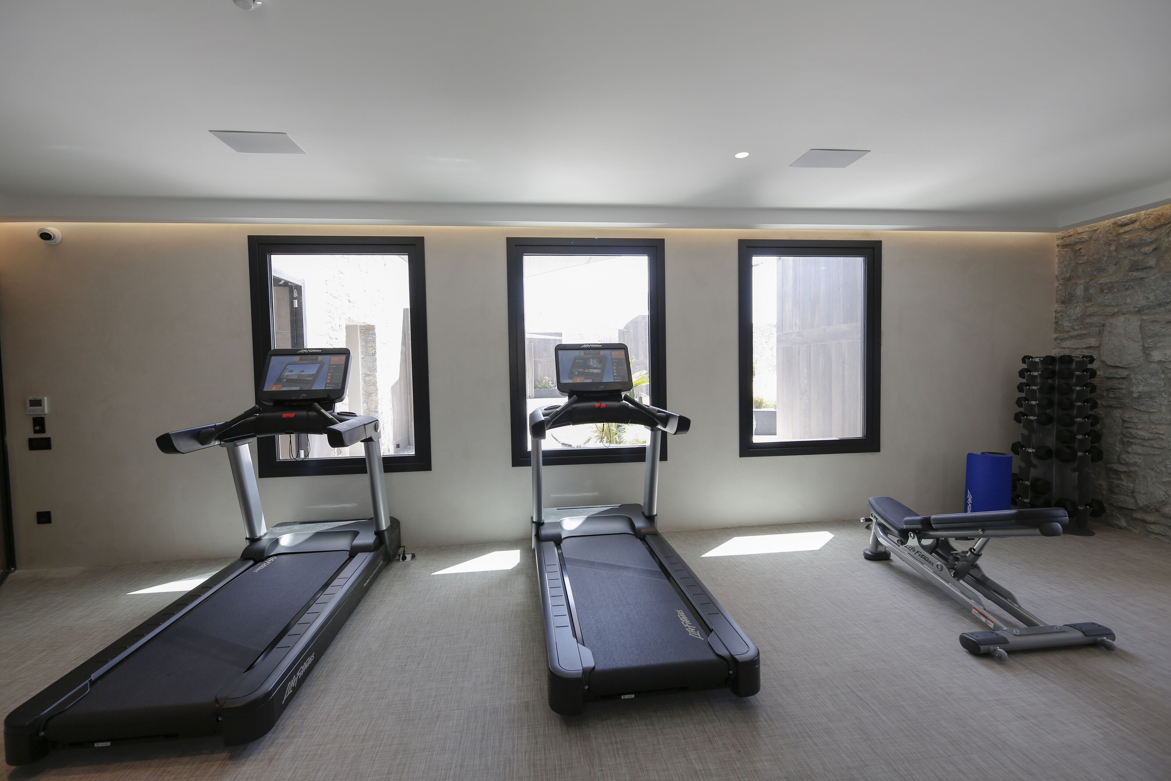 Aeonic Suites & Spa Mykonos