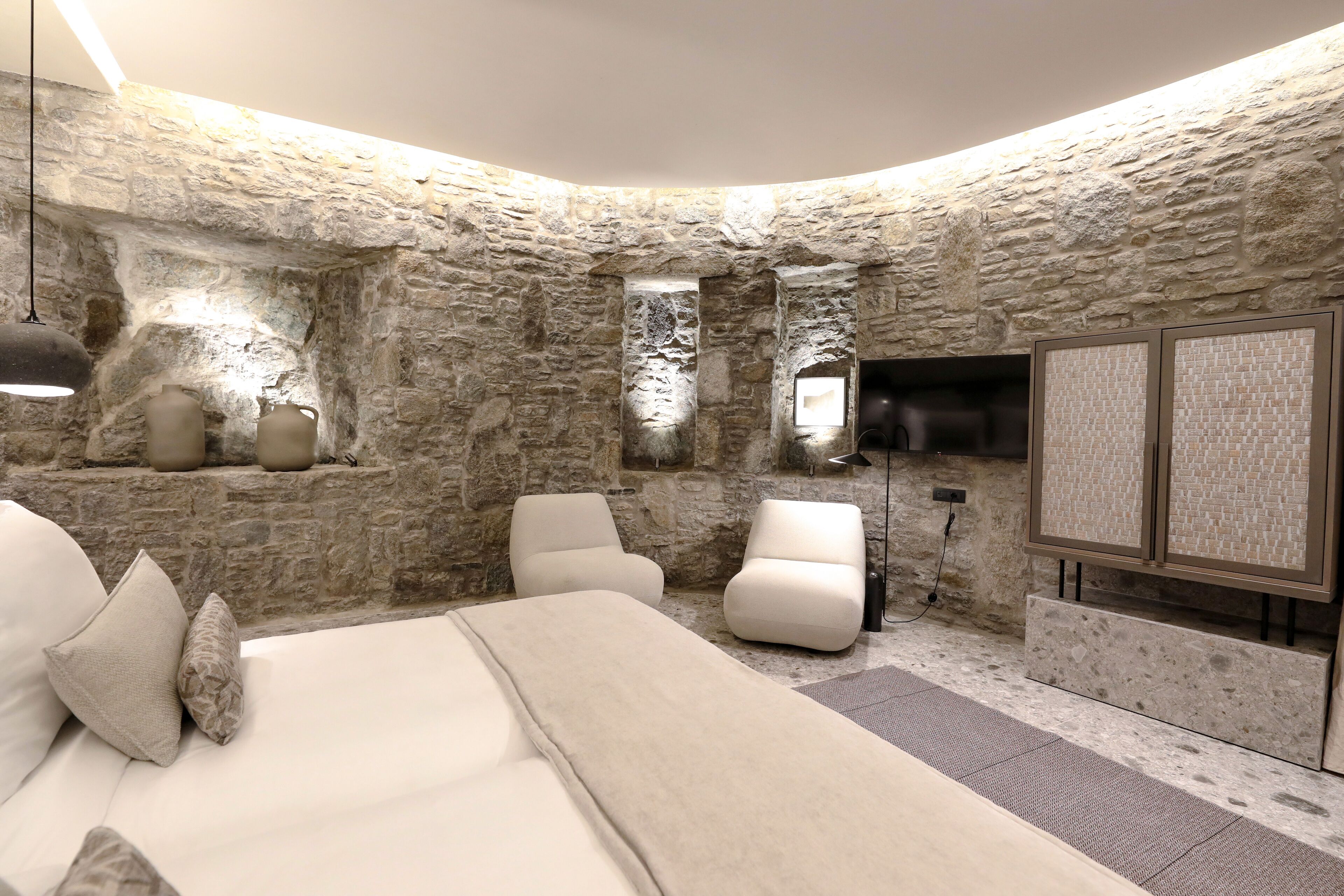 Aeonic Suites & Spa Mykonos
