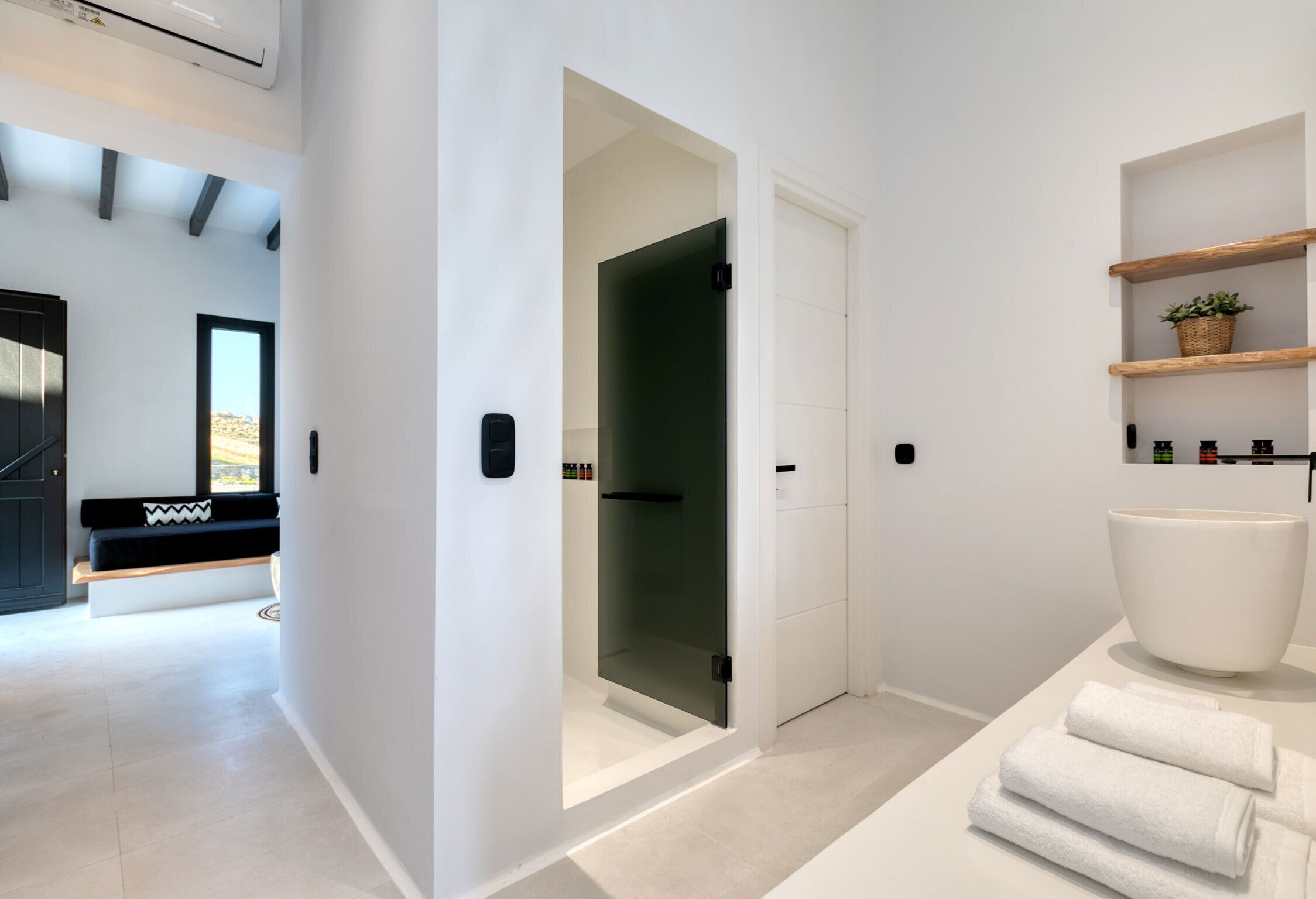 Agrari Black Villas