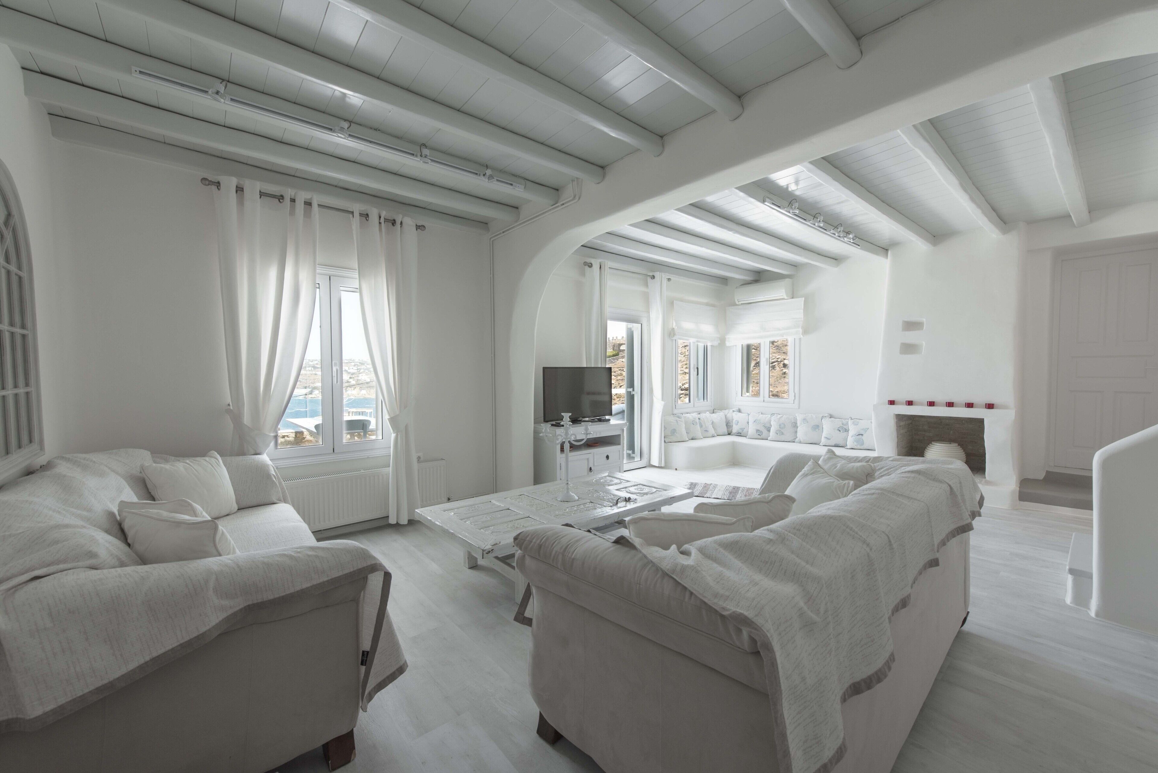 Amaris Residence