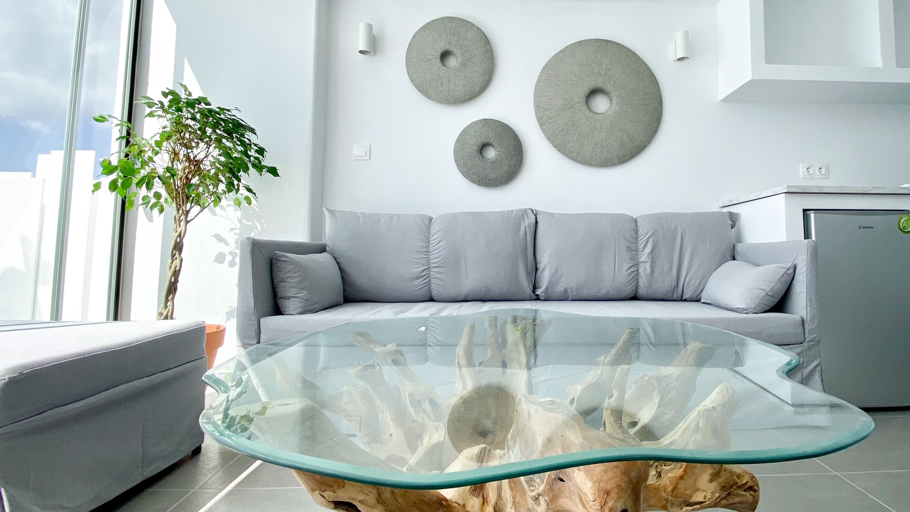 Amperian Mykonos Suites