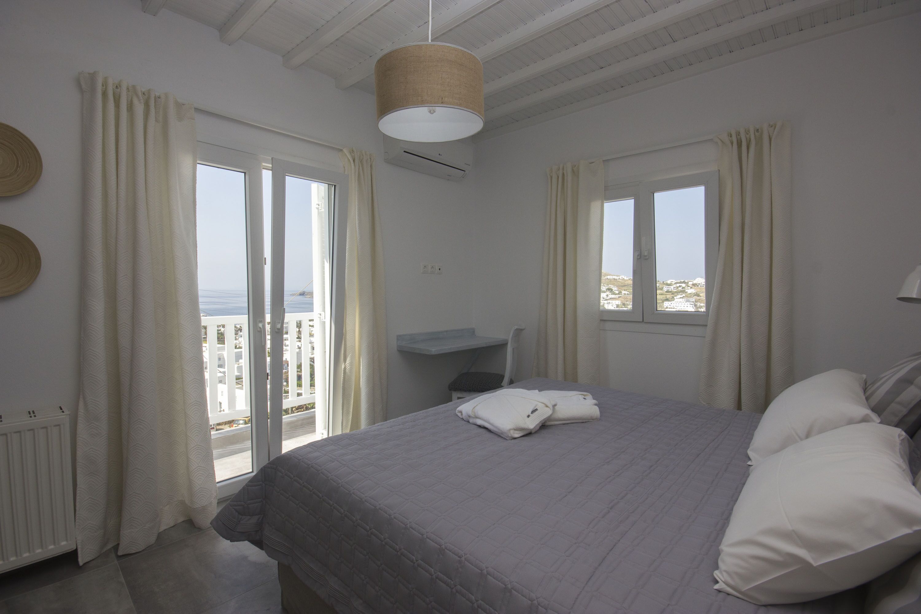 Amperian Mykonos Suites