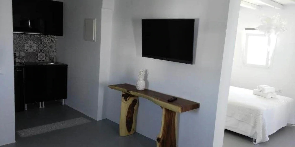 Bellou Suites