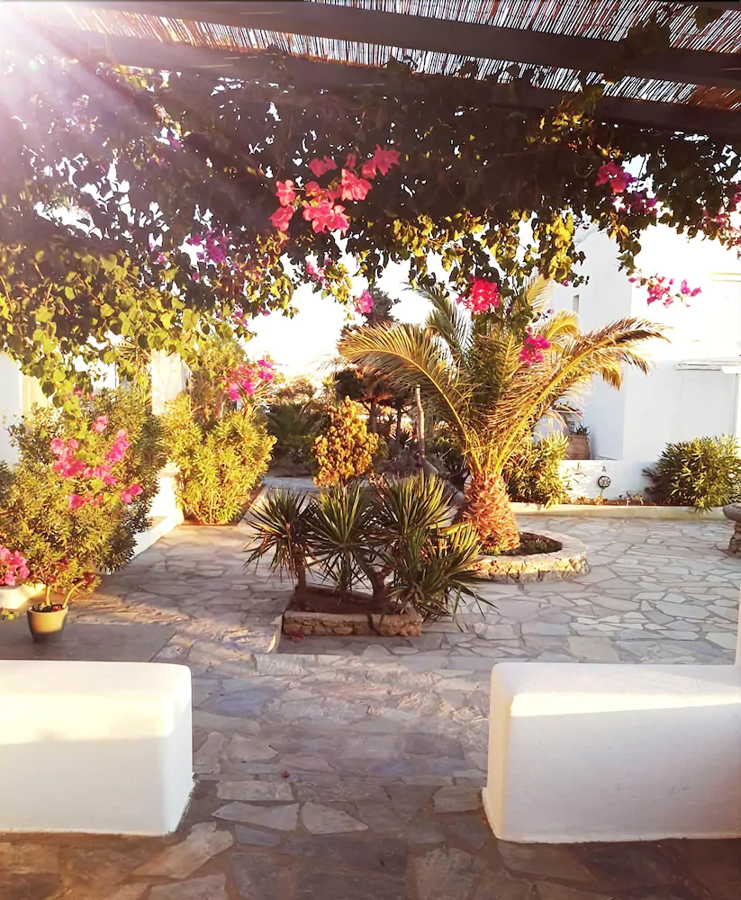 Bellou Suites