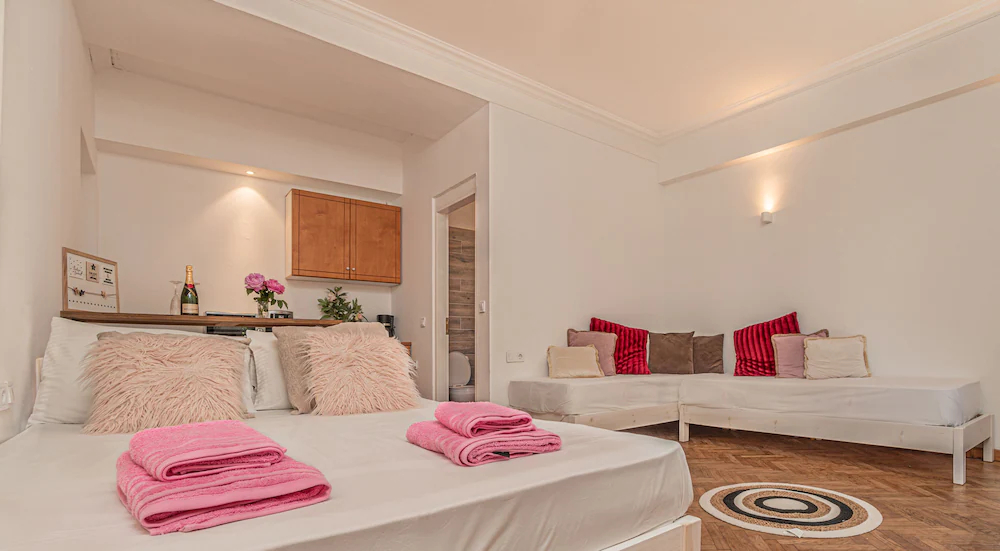 Dimelal Mikonos Downtown Apartments