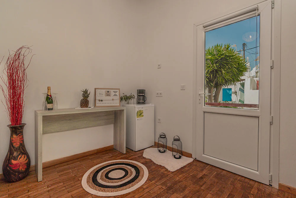 Dimelal Mikonos Downtown Apartments