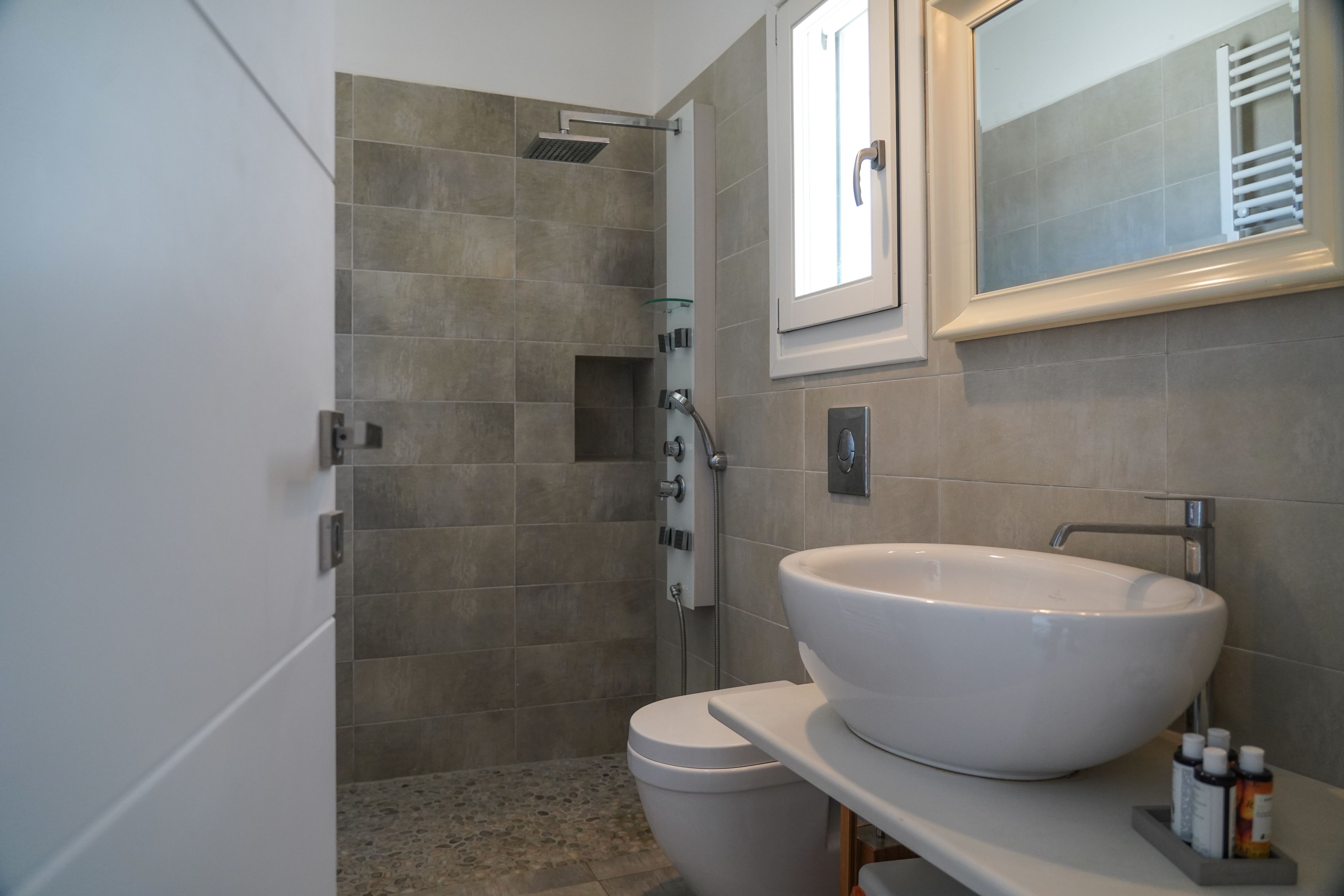 Elia Horizon Apartment