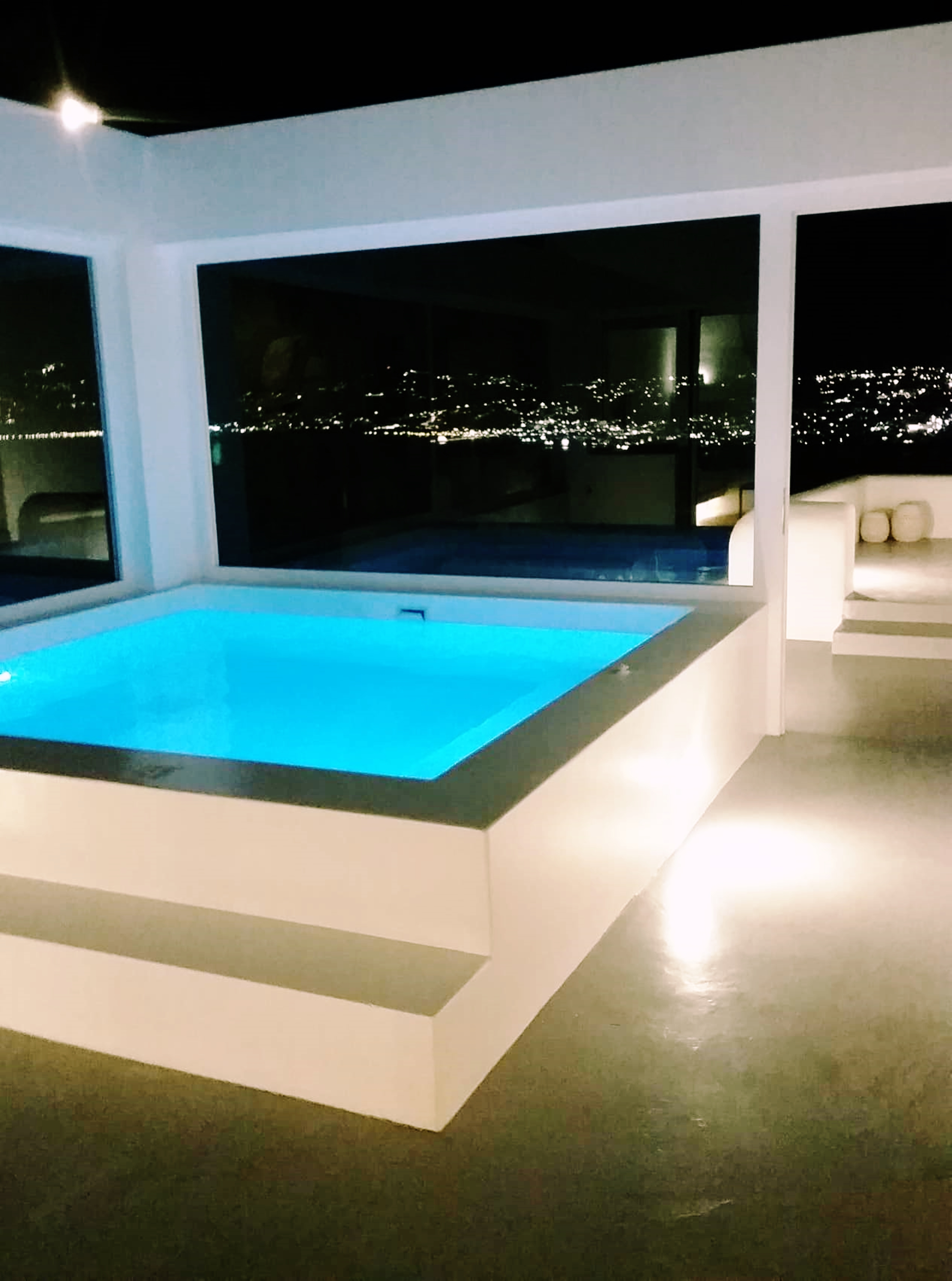 Gemm Villa Lux