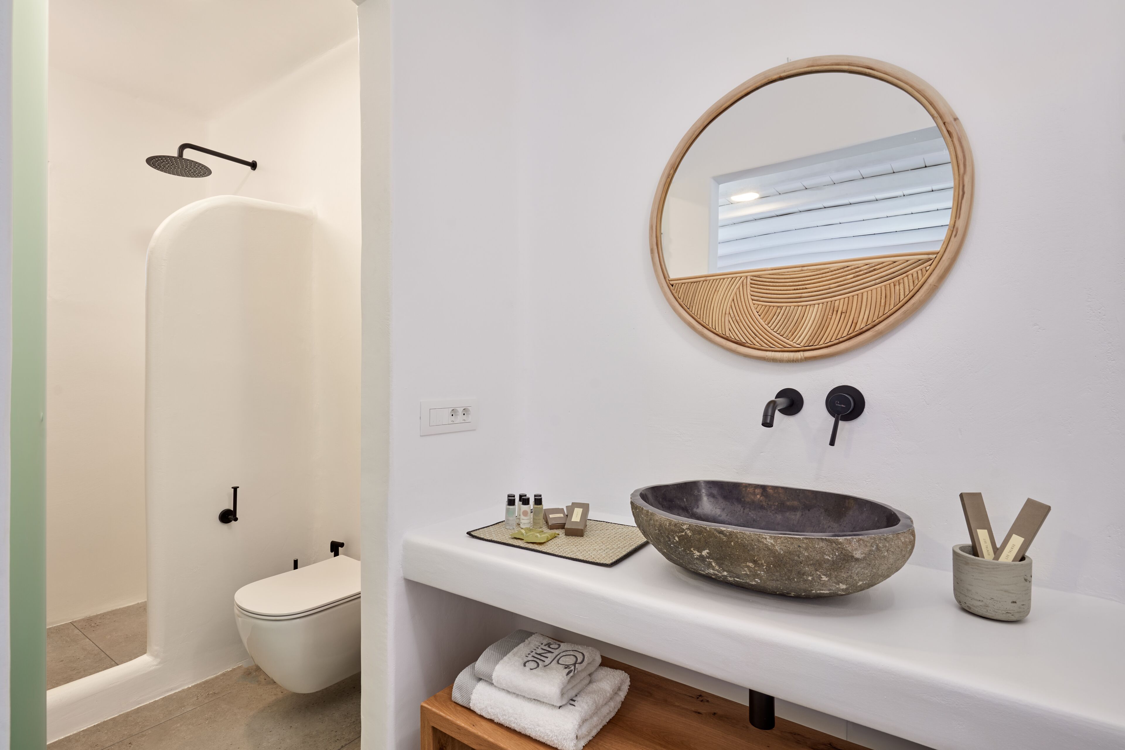 Ionic Suites