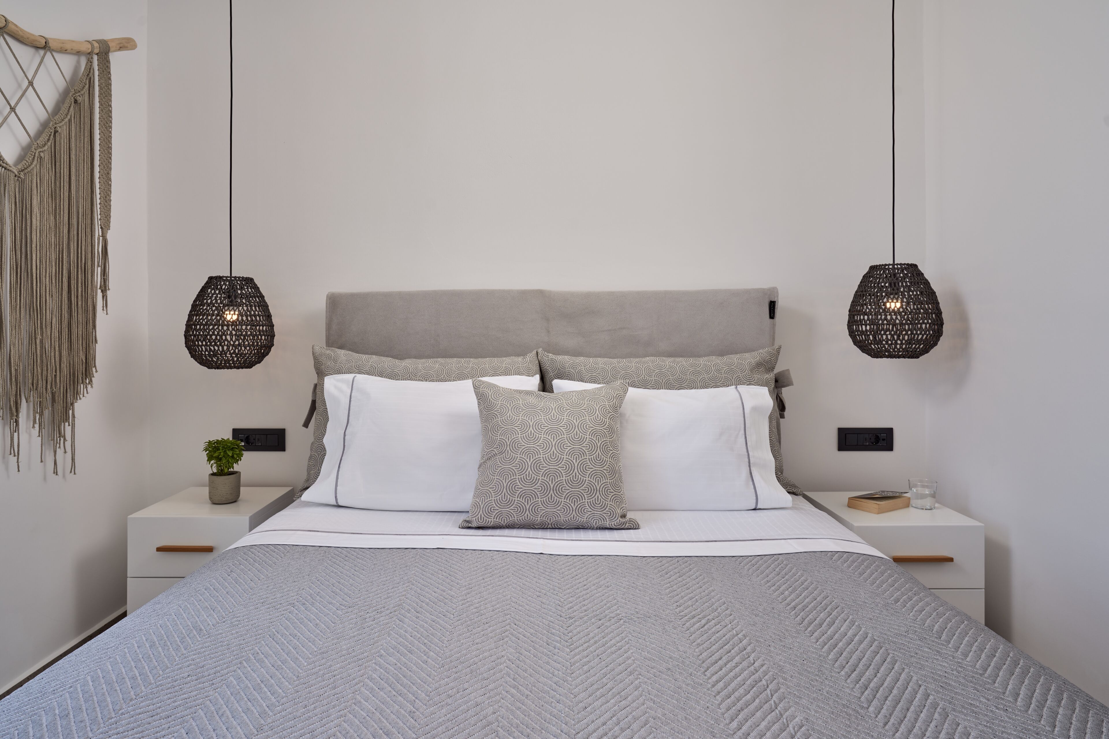 Ionic Suites