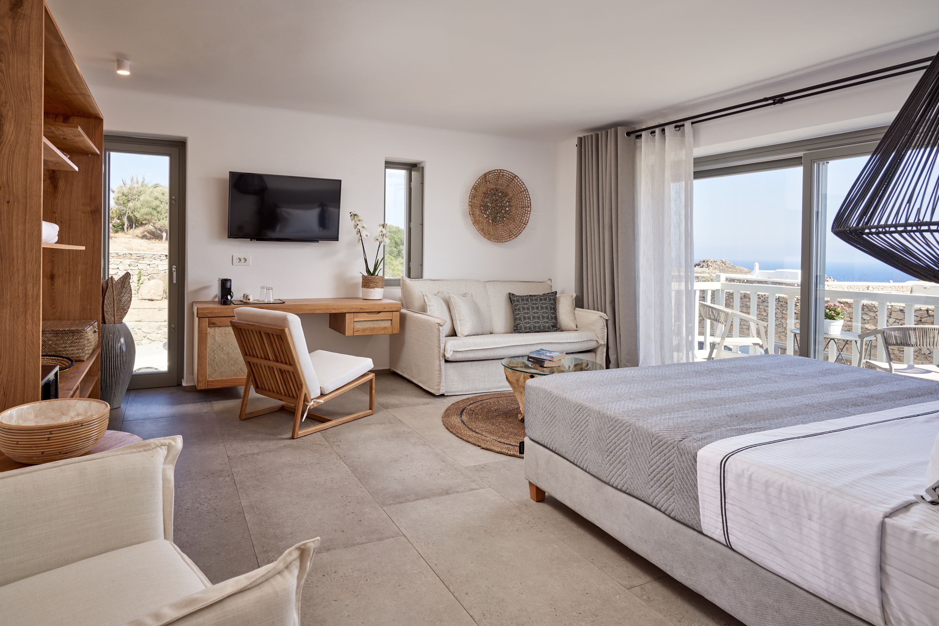 Ionic Suites