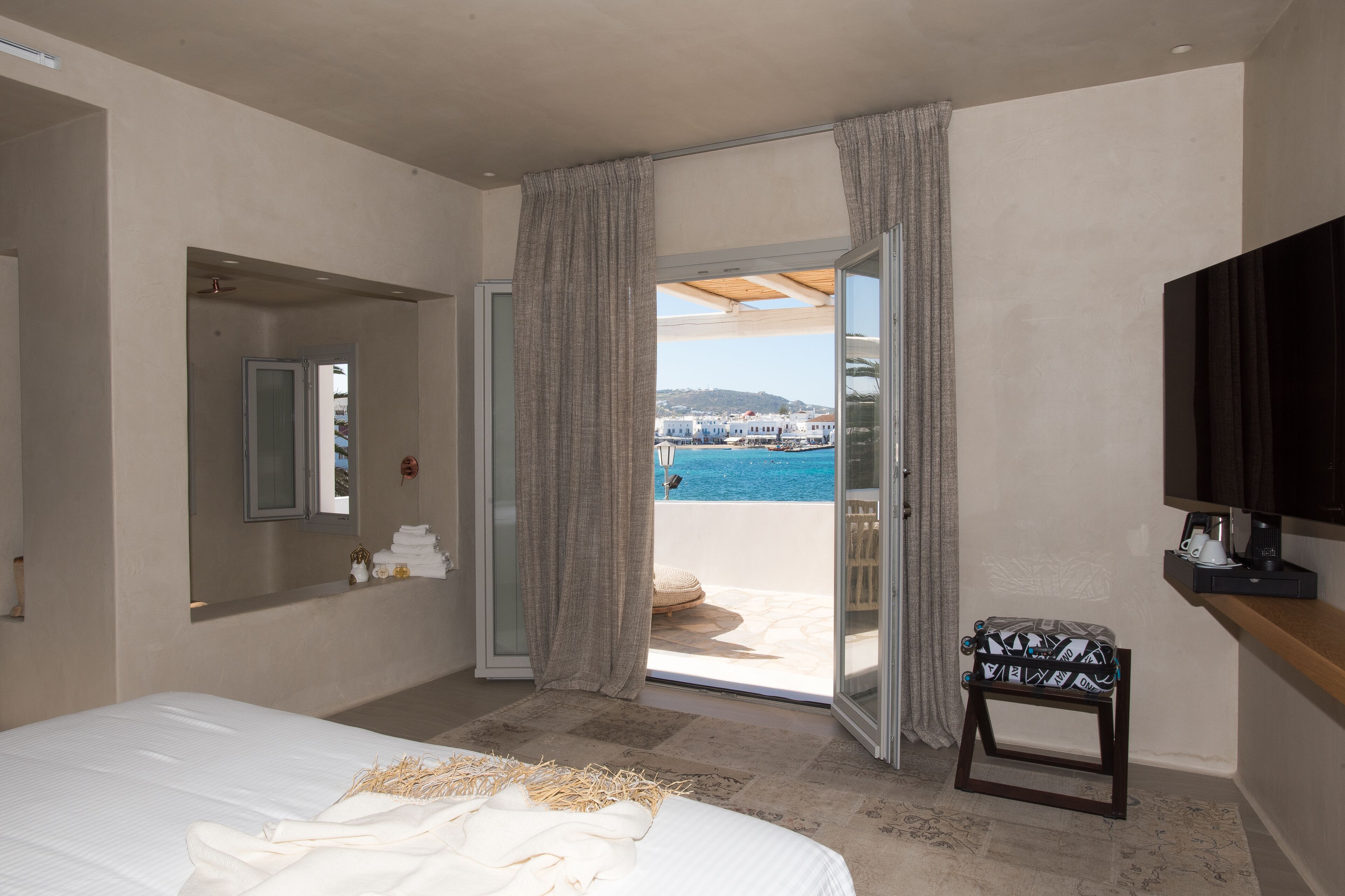 Island Mykonos Suites & Studios