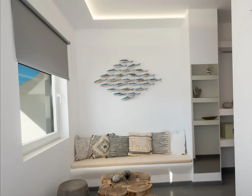 Jonaz Rooms & Suites