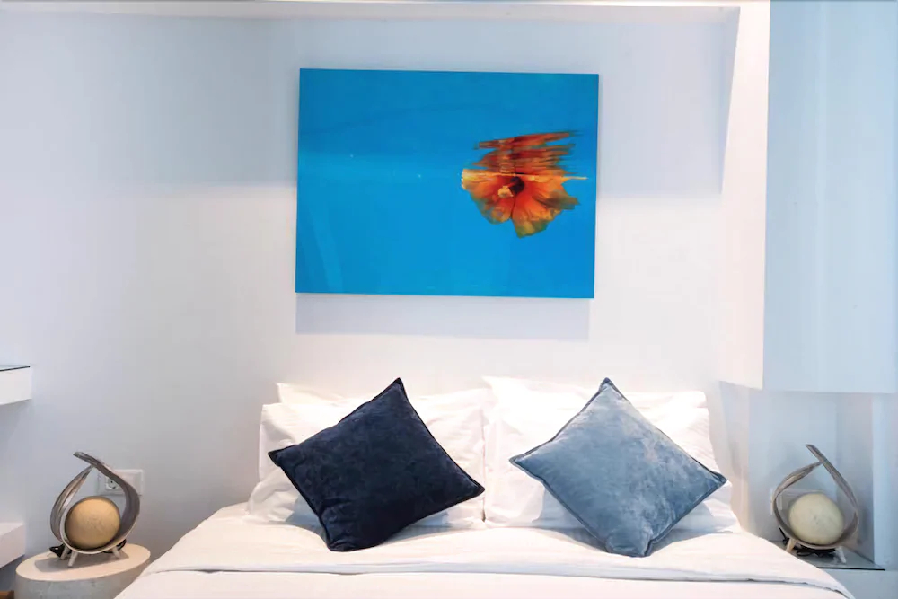 Jonaz Rooms & Suites