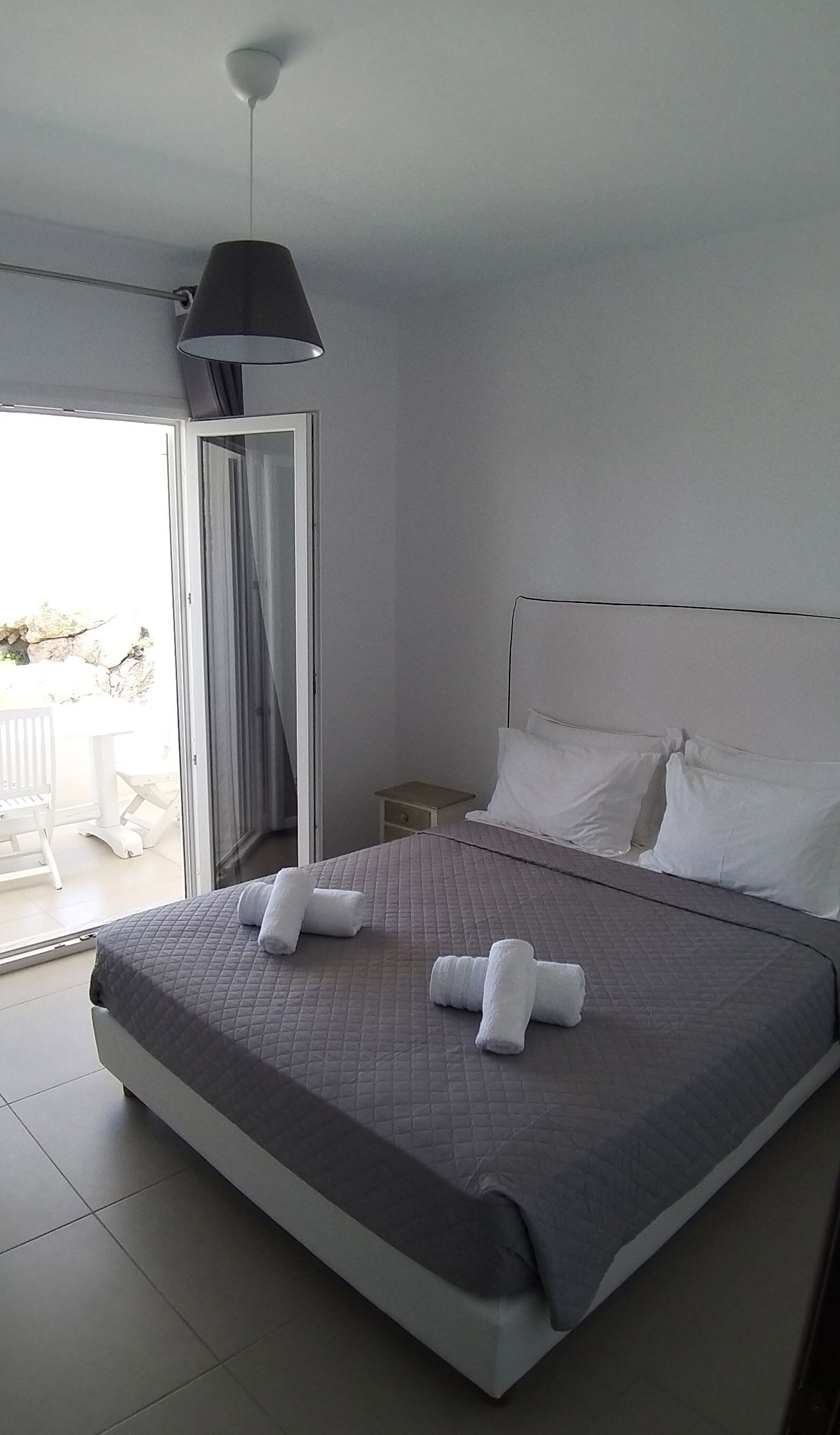 Lofos Apartments